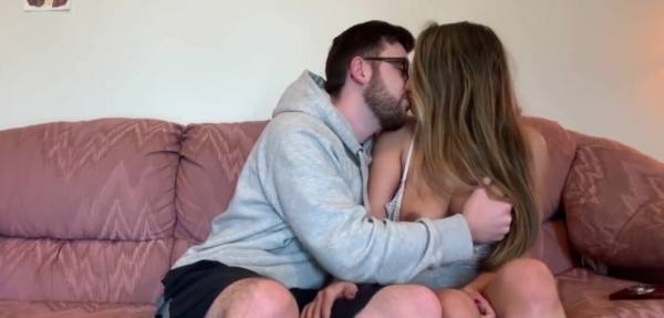 I fucked my slutty roommate after I caught her masturbating - Britain on myfanstube.com