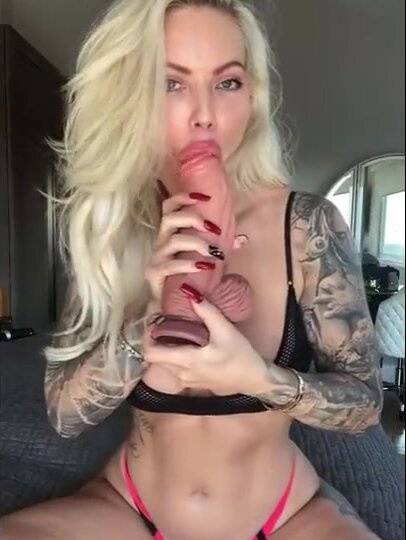 Viking Barbie Porn Giant Dildo Fucking Pussy Leaked Video on myfanstube.com