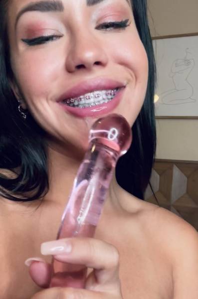 Pretty In Pink [solo by Alina Lopez] on myfanstube.com